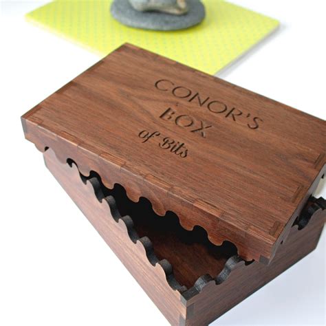 engraved wooden boxes for men